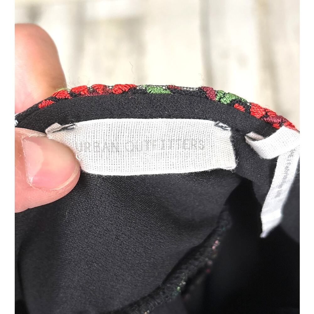 Urban Outfitters Womens S Black Multi Floral Embroidered Ponte Neck Mini Dress - Picture 5 of 9